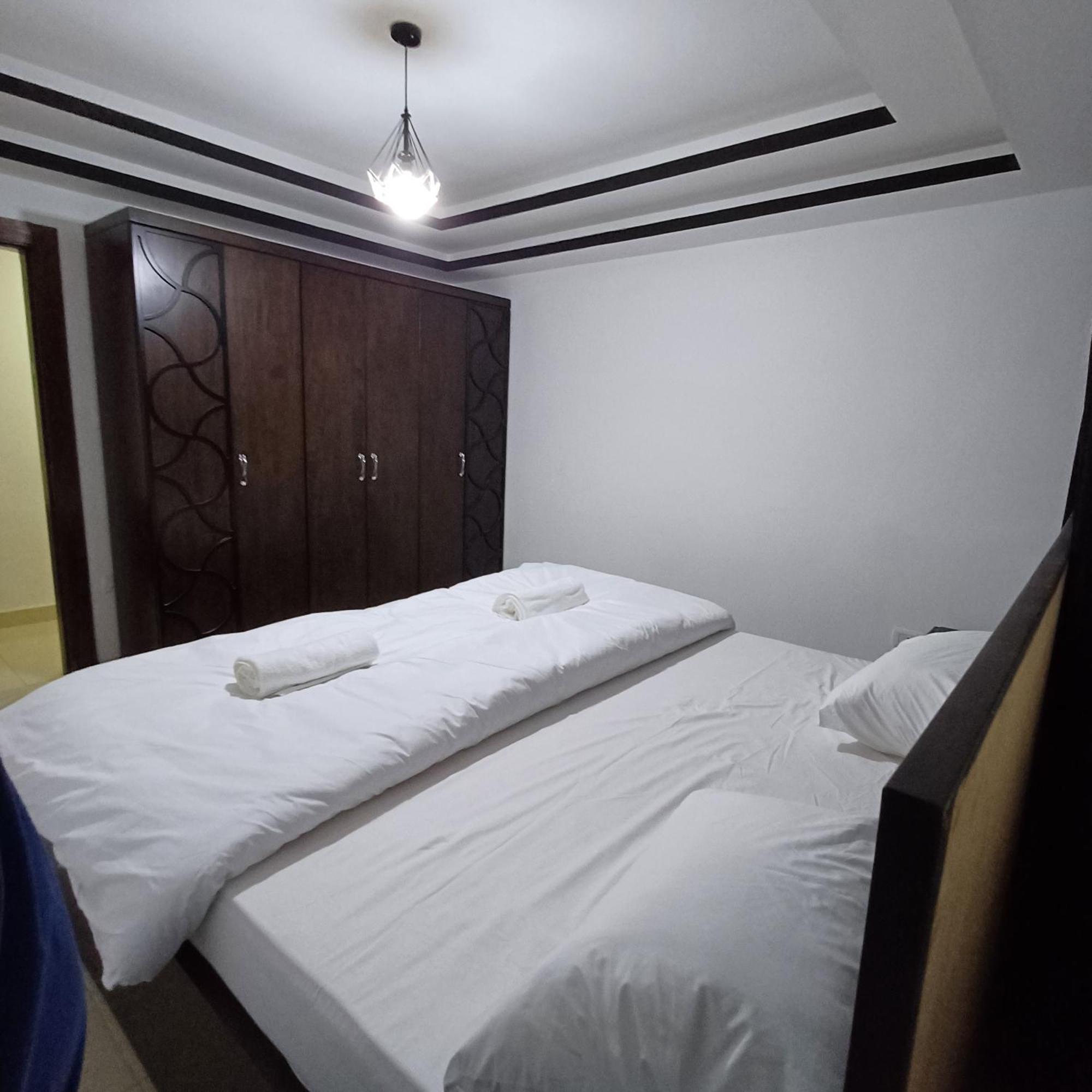 Apartment Laperla Al Yadudah